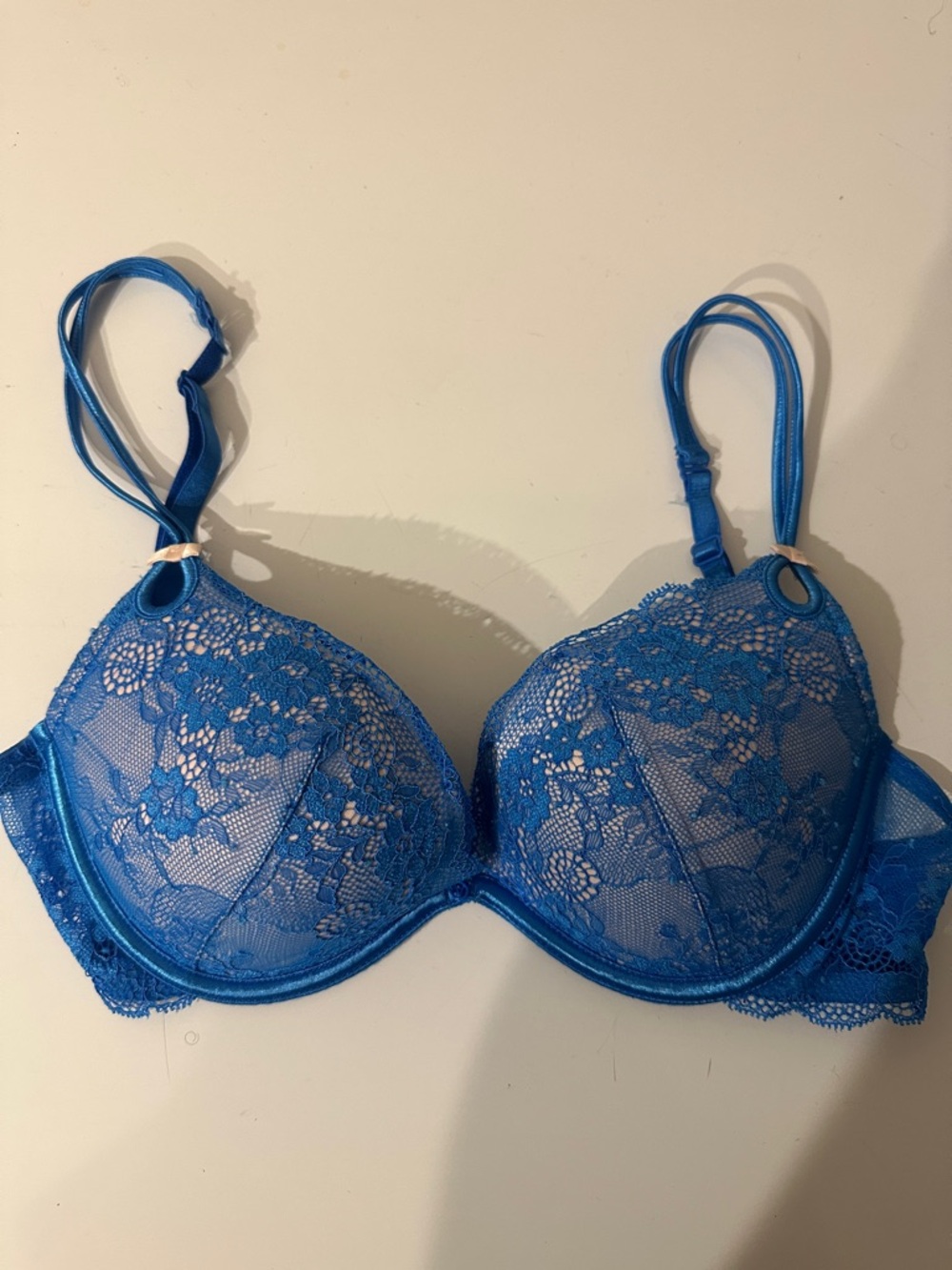 New Victoria's Secret 32D Blue lace multiway push bra